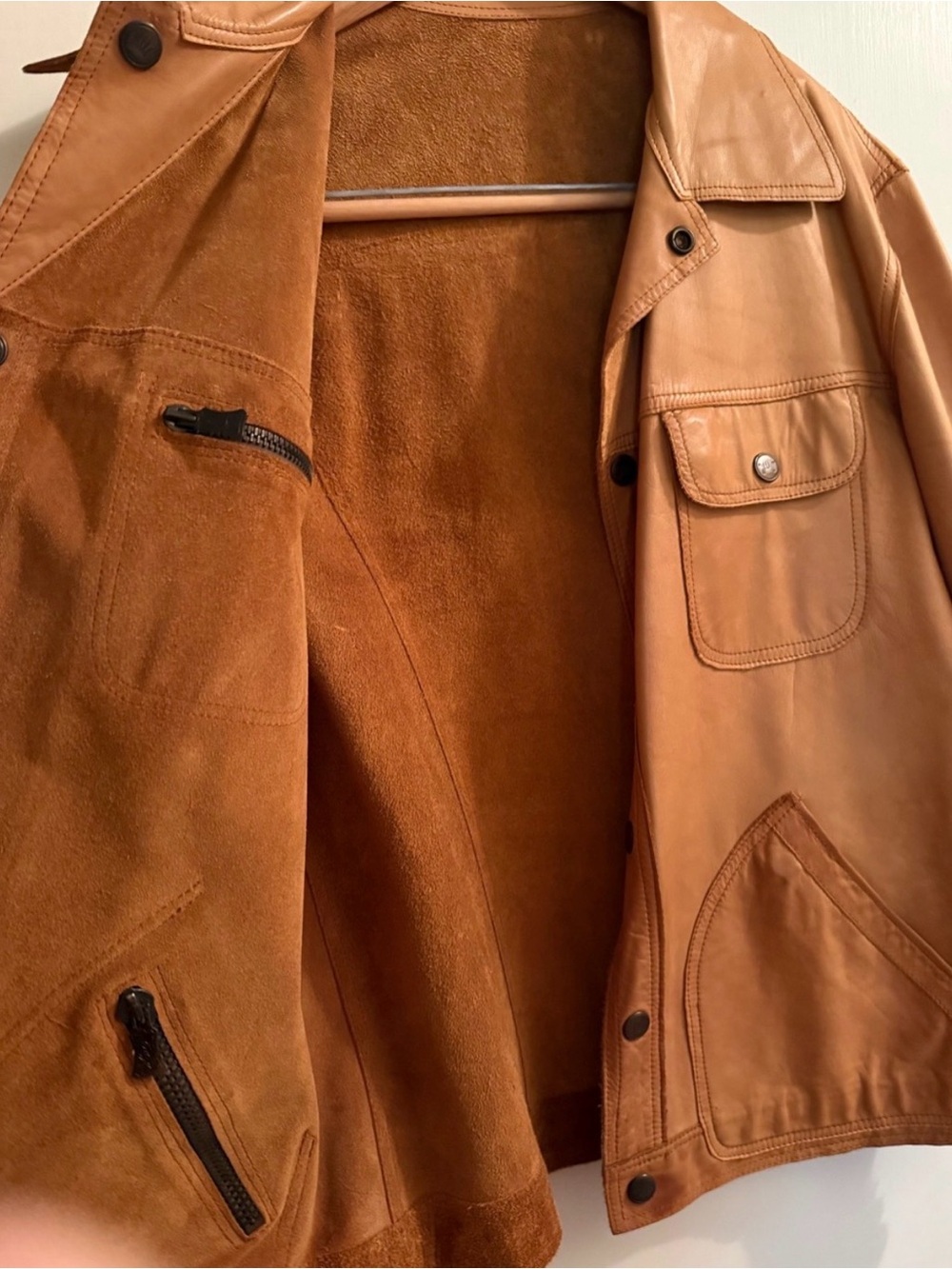 Men's Tan Leather Trucker Jacket reversible. AMAZING!!! - Picture 3 of 8
